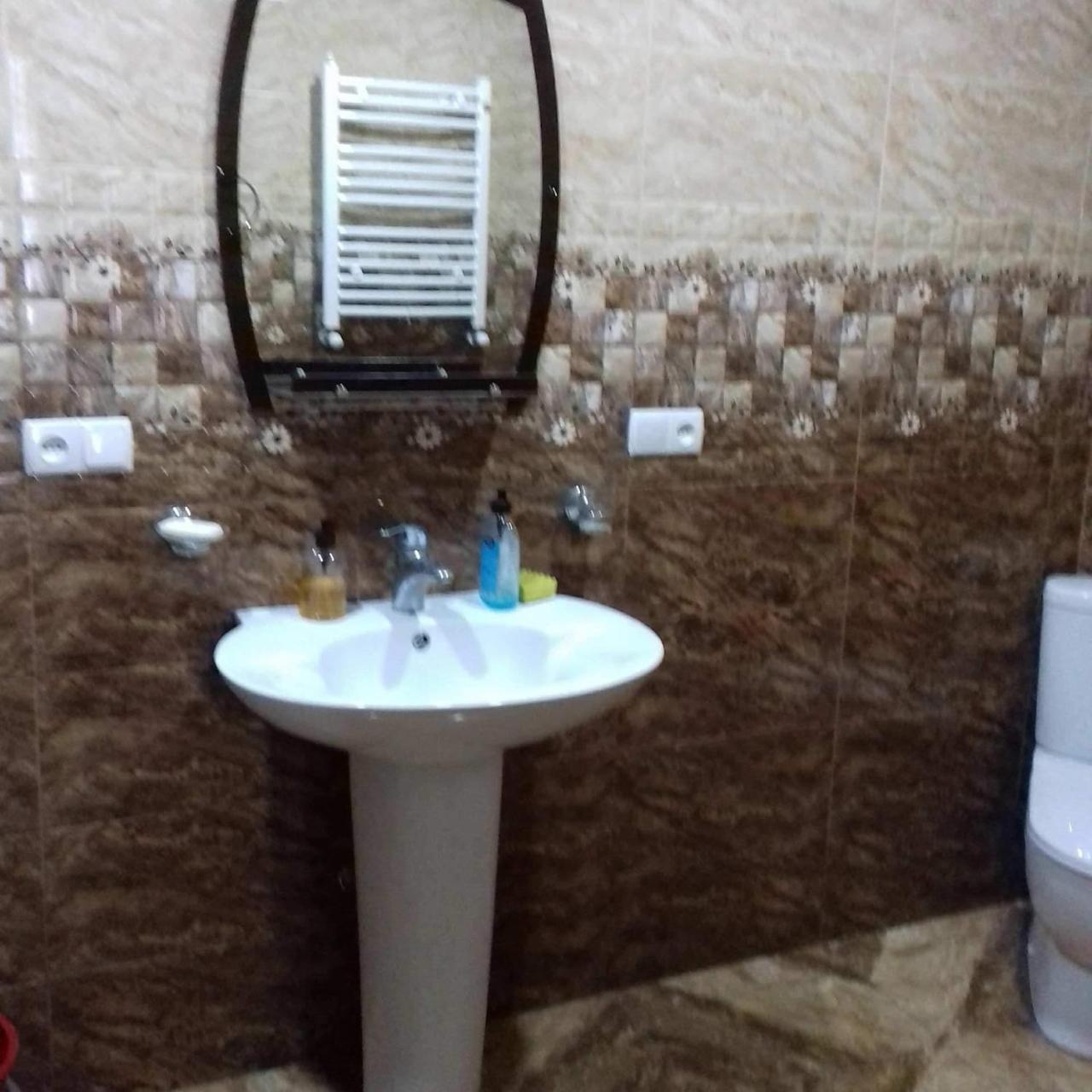 Hotel Family Hotel Chiatura 外观 照片